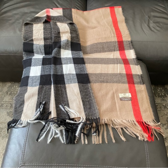 NWT Sky Cashmere Virgin Wool Scarf - Picture 5 of 11